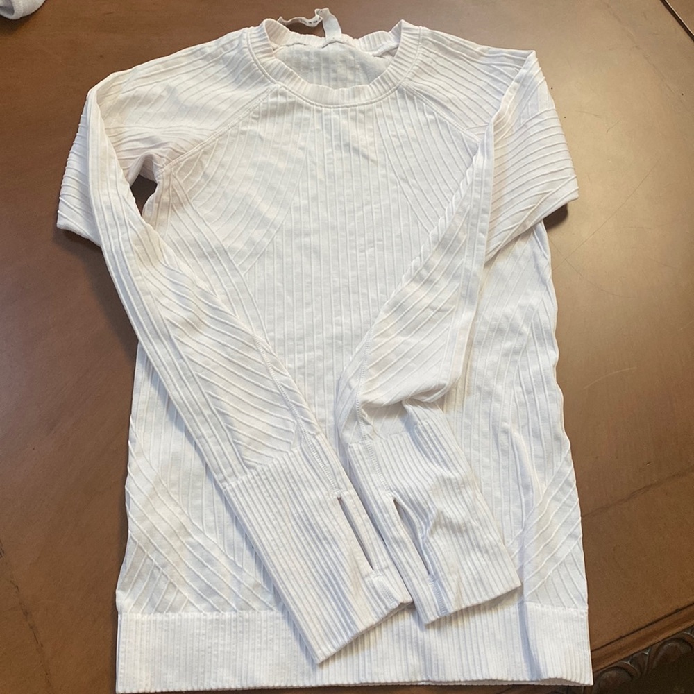 Size 4 long sleeve white tech shirt ribbed.